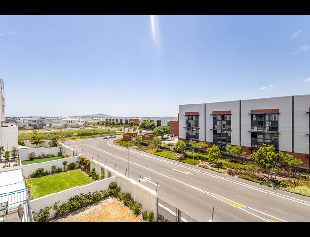 2 BEDROOM APARTMENT SOLD IN SANDOWN